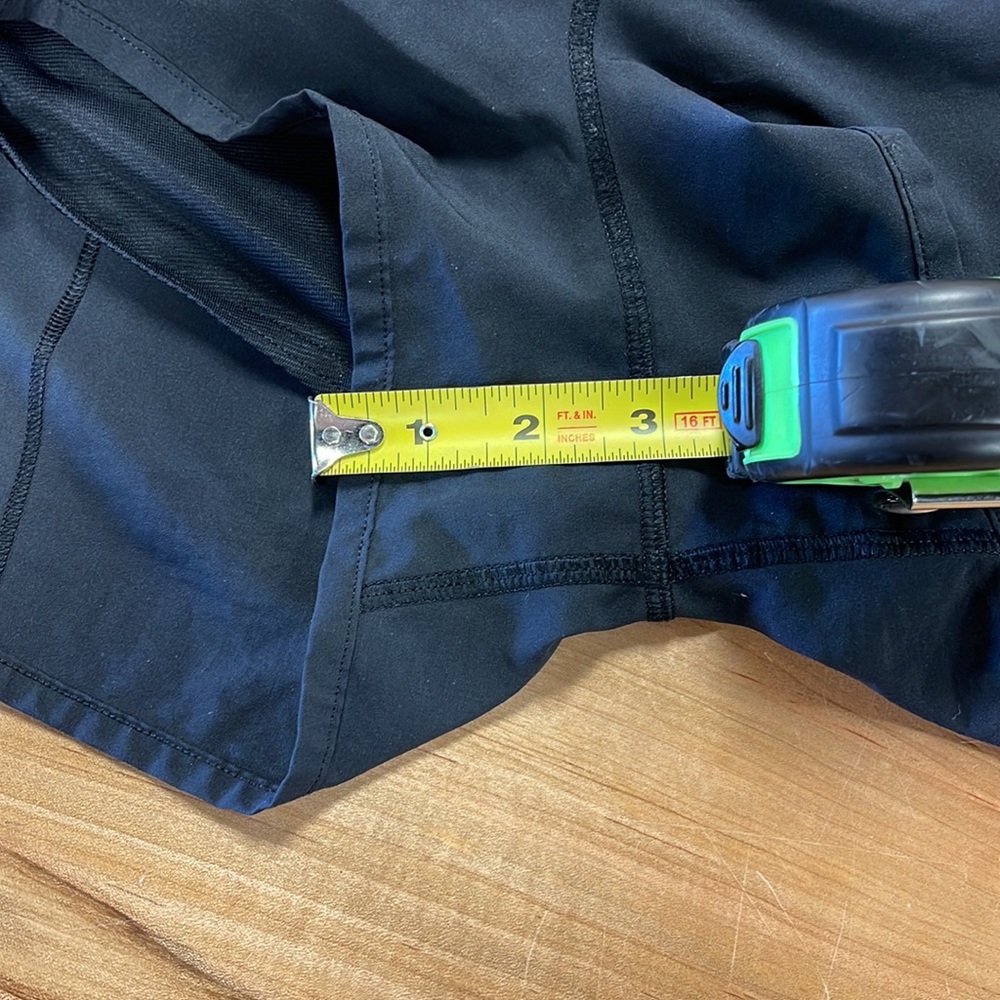 Lululemon Shorts - Picture 10 of 10